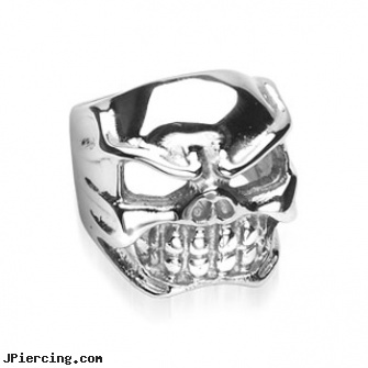316L Surgical Stainless Steel Large Skull Ring, 316l jewelry cards, surgical steel body jewelry, surgical steel body piercing jewelry, surgical steel nose stud, stainless steel rings