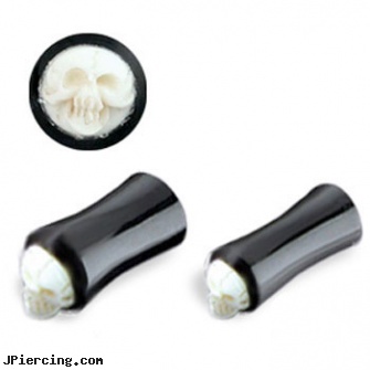 Double Flare Horn Plug with Bone Skull, double naval piercings, double steel cock rings, double lobe peircing, wholesale body jewelry horn and bone, longhorn navel ring